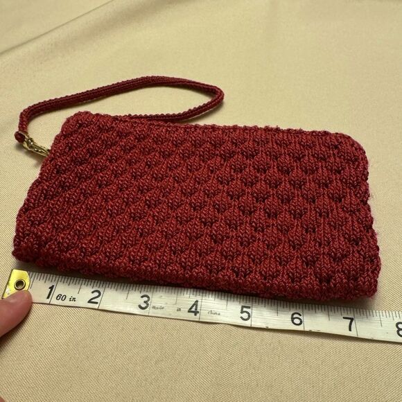 The Sak Knit Woven Wristlet Pouch Maroon, 8 x 5 Zip Closure burgundy shaded red - Picture 5 of 9